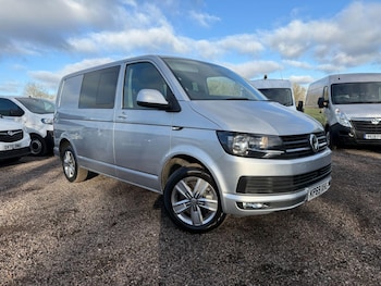 Used Volkswagen Transporter 2019 for sale - 76780677: Photo