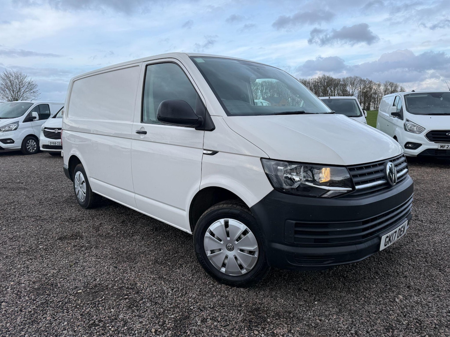 Used Volkswagen Transporter 2017 for sale - 77496915: Photo 10