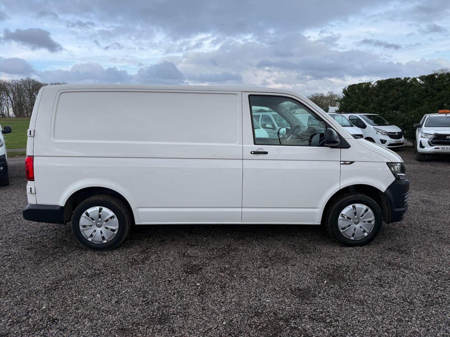 Used Volkswagen Transporter 2017 for sale - 77496915: Photo 20