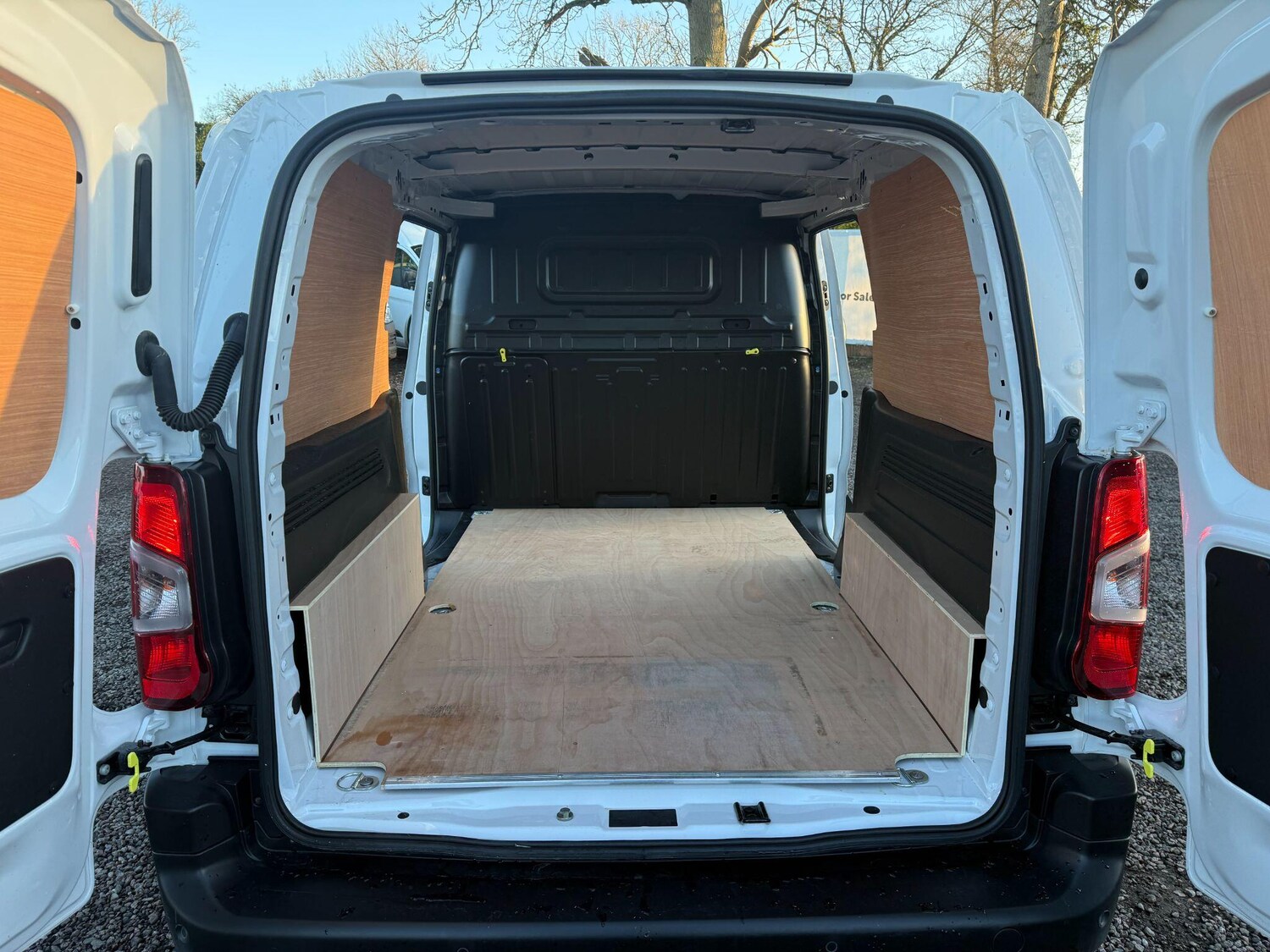 Used Peugeot Partner 2024 for sale - 77439782: Photo 31