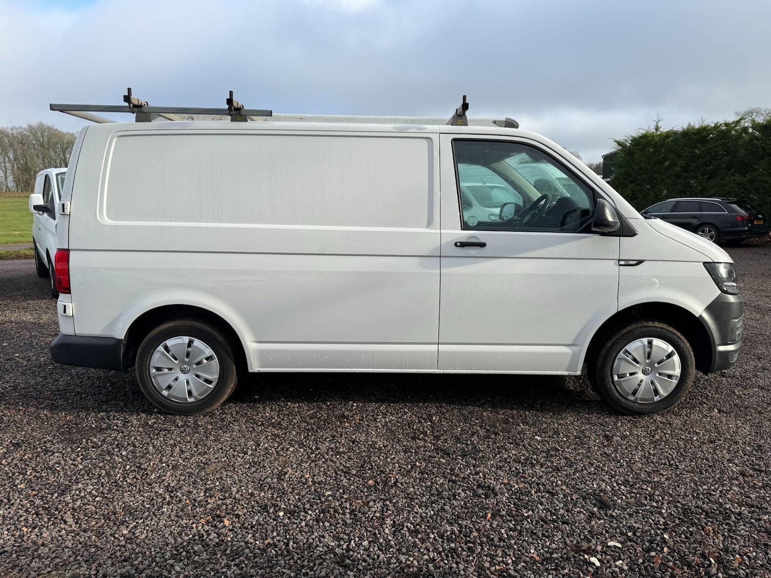 Used Volkswagen Transporter 2017 for sale - 77229883: Photo 16