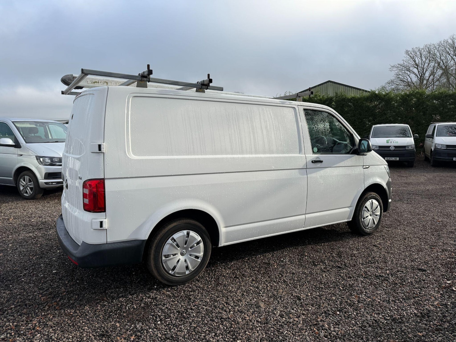 Used Volkswagen Transporter 2017 for sale - 77229883: Photo 17