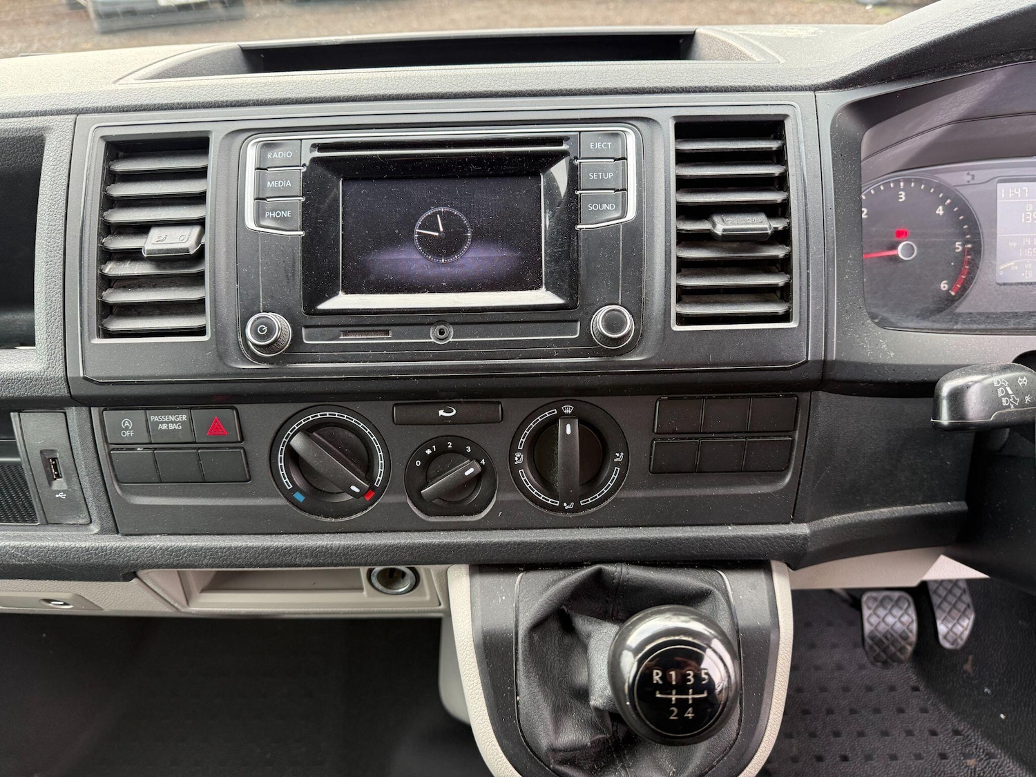 Used Volkswagen Transporter 2017 for sale - 77229883: Photo 23