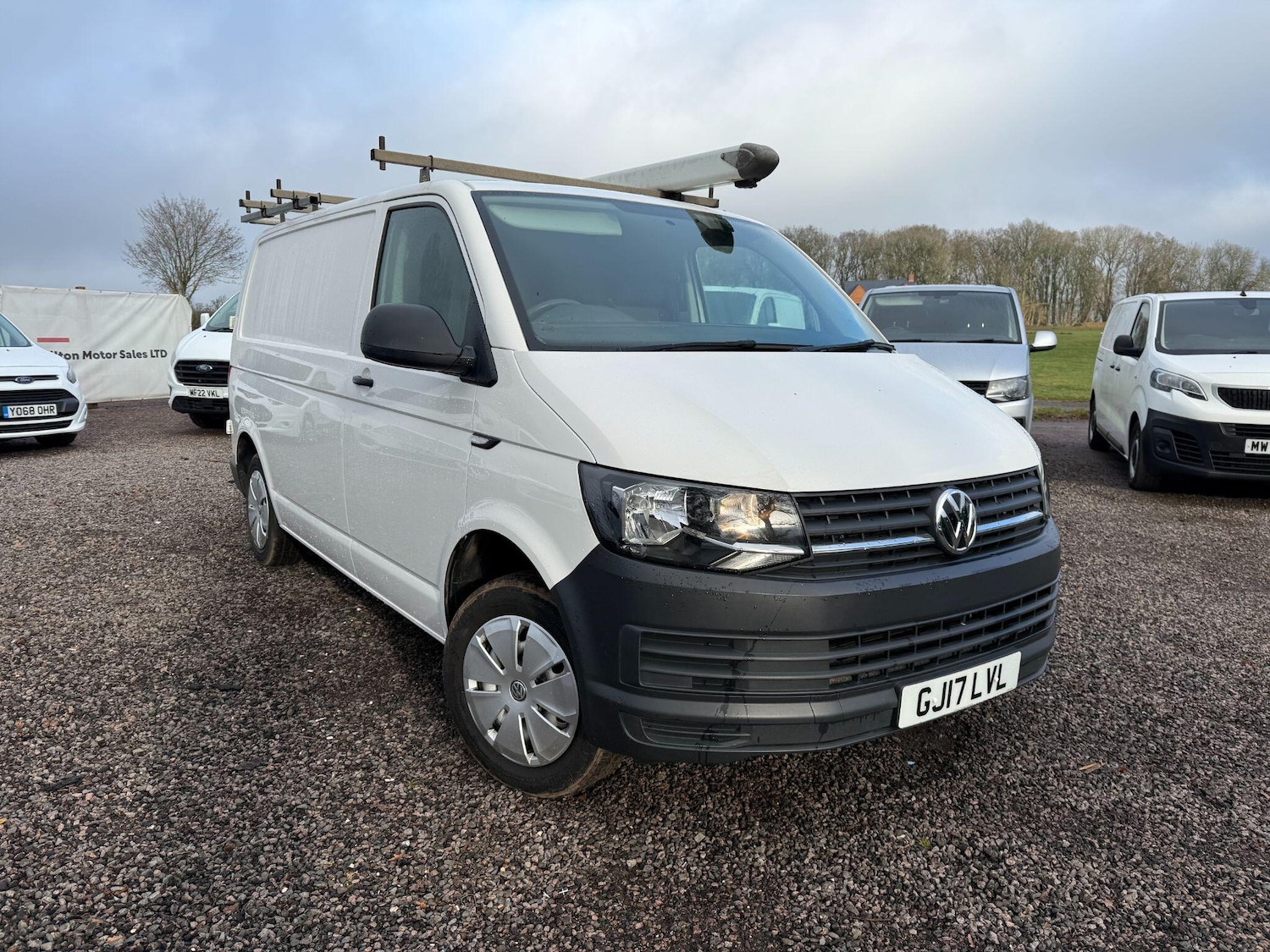 Used Volkswagen Transporter 2017 for sale - 77229883: Photo 8