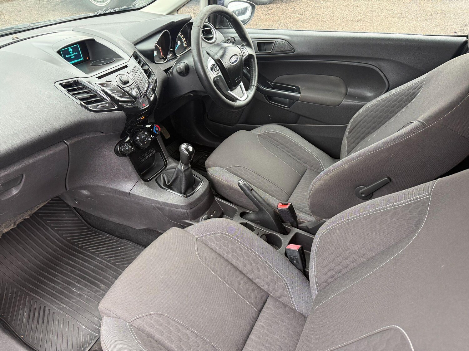 Used Ford Fiesta 2014 for sale - 77468048: Photo 27