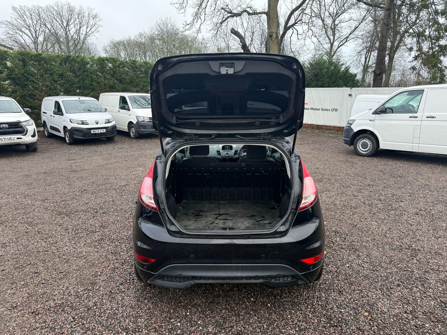 Used Ford Fiesta 2014 for sale - 77468048: Photo 30