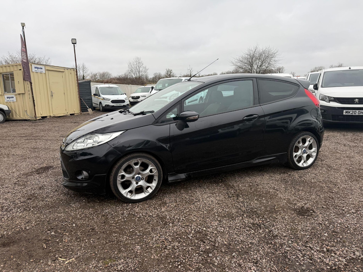 Used Ford Fiesta 2011 for sale - 77081655: Photo 11