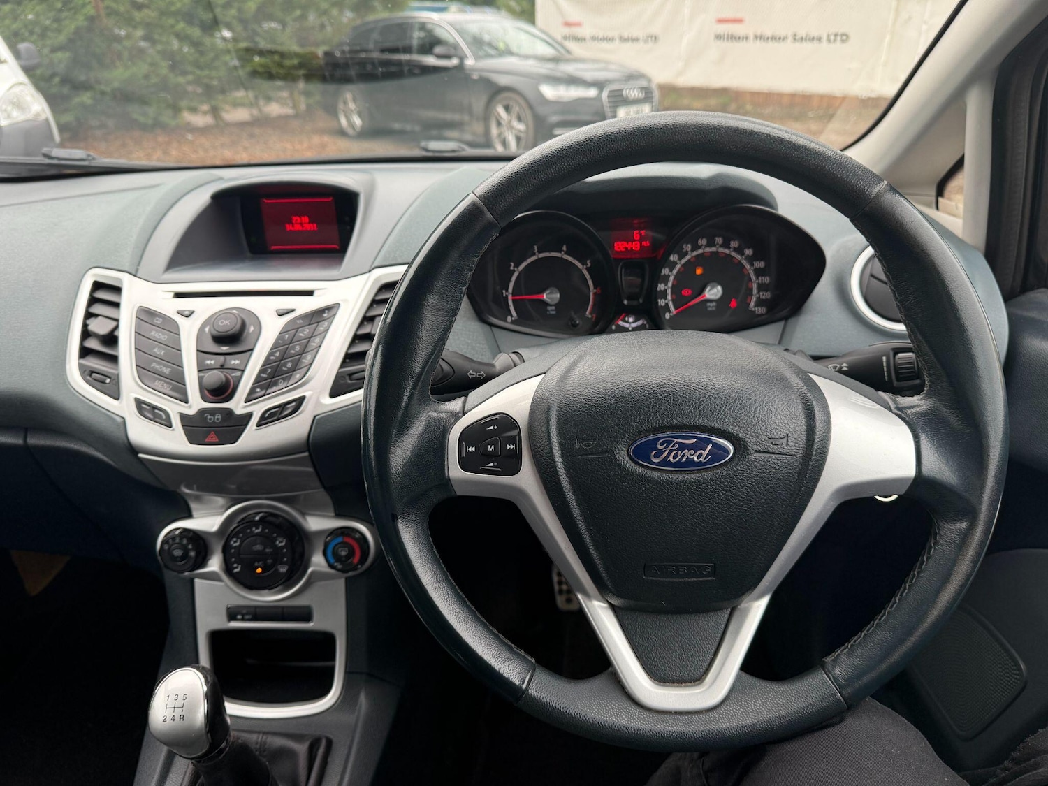 Used Ford Fiesta 2011 for sale - 77081655: Photo 22