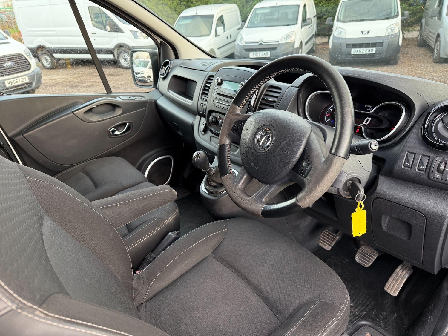 Used Vauxhall Vivaro 2018 for sale - 77131151: Photo 20