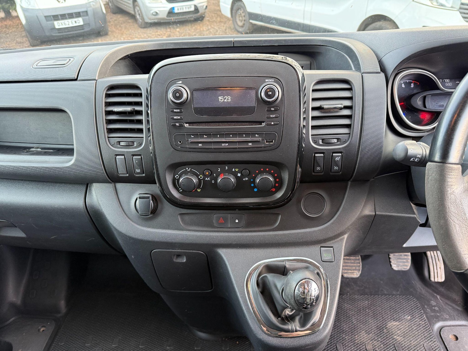 Used Vauxhall Vivaro 2018 for sale - 77131151: Photo 21