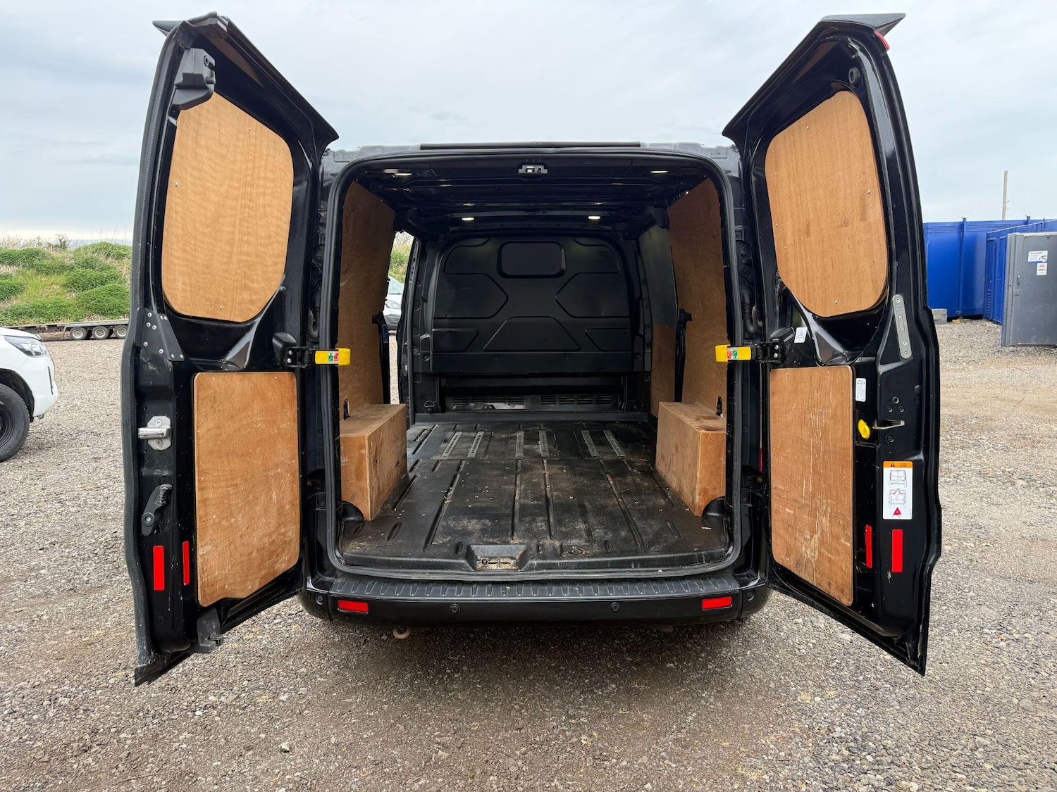 Used Ford Transit Custom 2017 for sale - 78185488: Photo 31