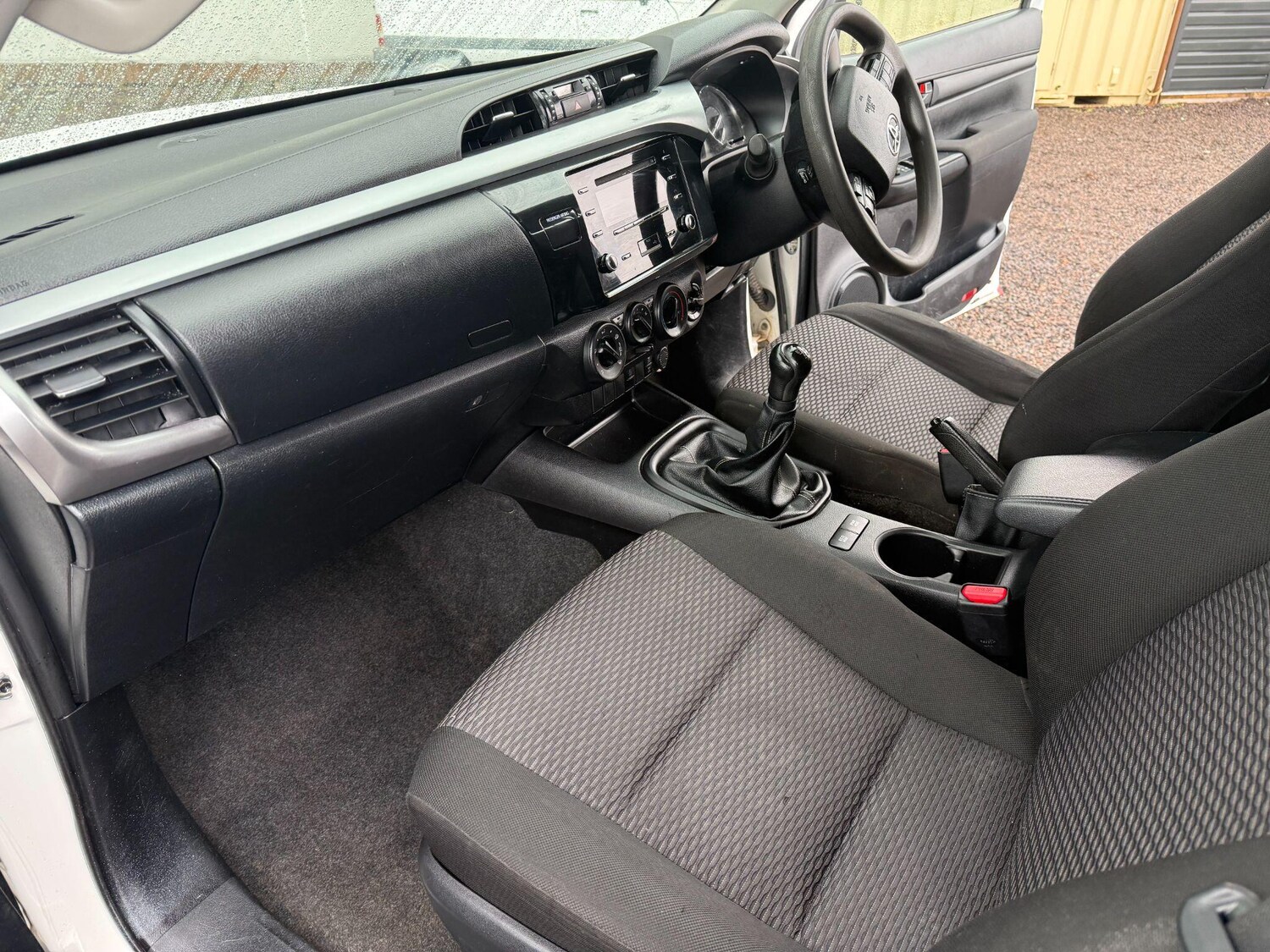 Used Toyota Hilux 2021 for sale - 77510086: Photo 35