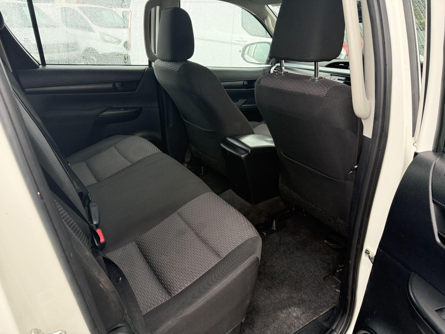 Used Toyota Hilux 2021 for sale - 77510086: Photo 38