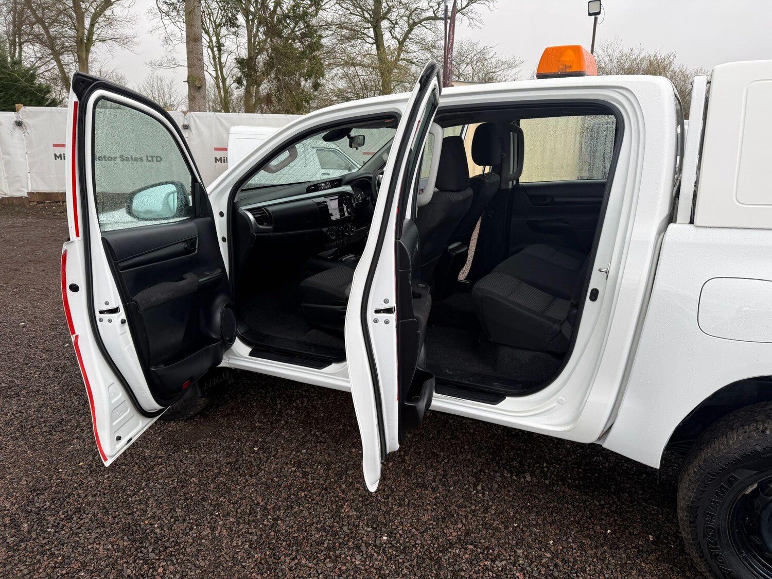 Used Toyota Hilux 2021 for sale - 77510086: Photo 43