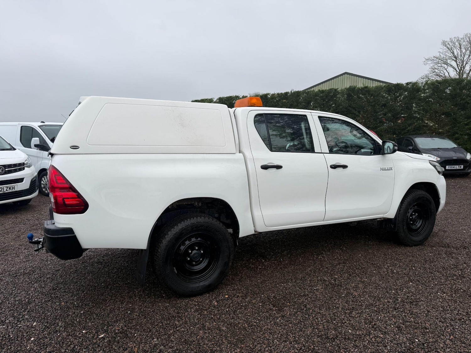 Used Toyota Hilux 2021 for sale - 77510086: Photo 44