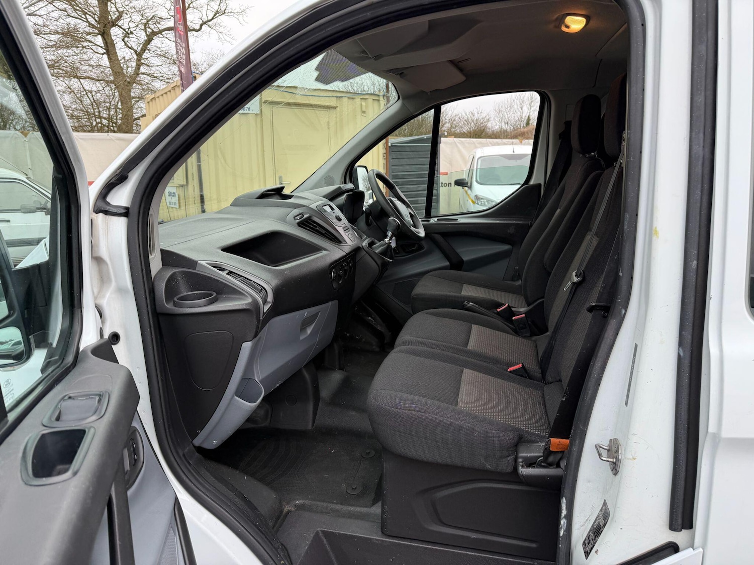 Used Ford Transit Custom 2017 for sale - 77255513: Photo 32