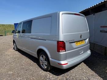 Used Volkswagen Transporter 2020 for sale - 78348389: Photo