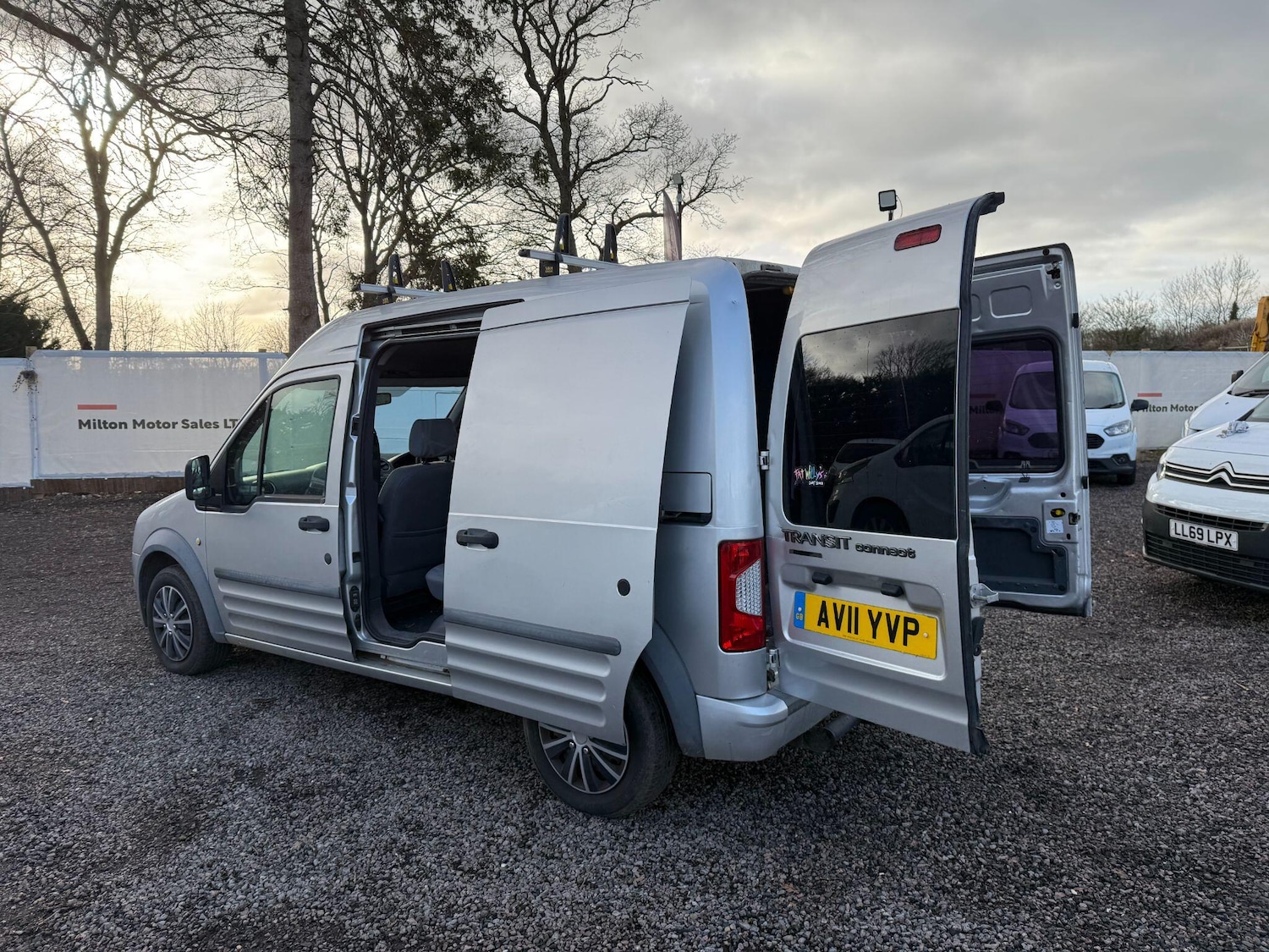 Used Ford Transit Connect 2011 for sale - 77131265: Photo 3