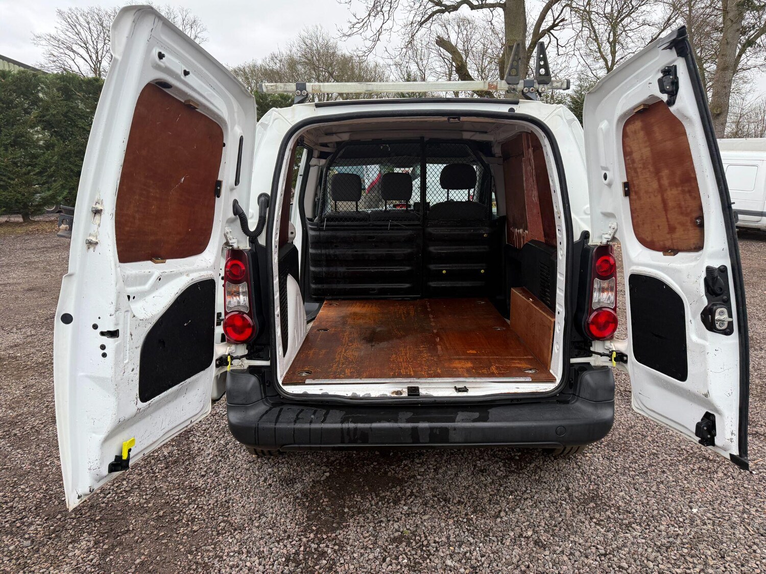 Used Peugeot Partner for sale - 77852967: Photo 24