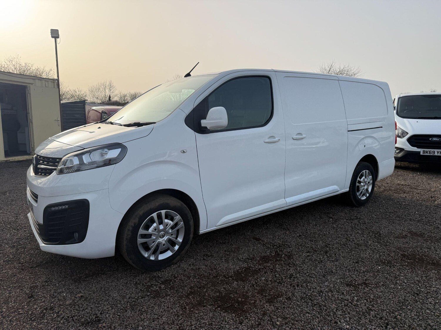 Used Vauxhall Vivaro 2021 for sale - 77768571: Photo 4