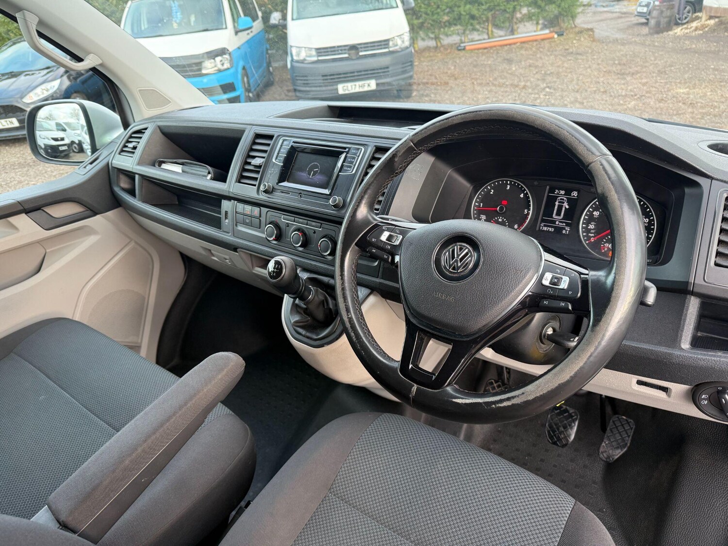 Used Volkswagen Transporter for sale - 77670452: Photo 30