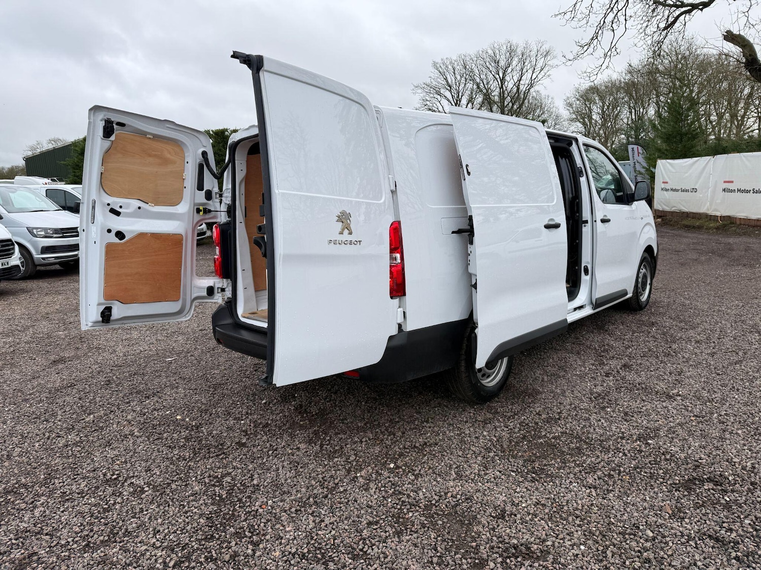 Used Peugeot Expert 2023 for sale - 77484305: Photo 27