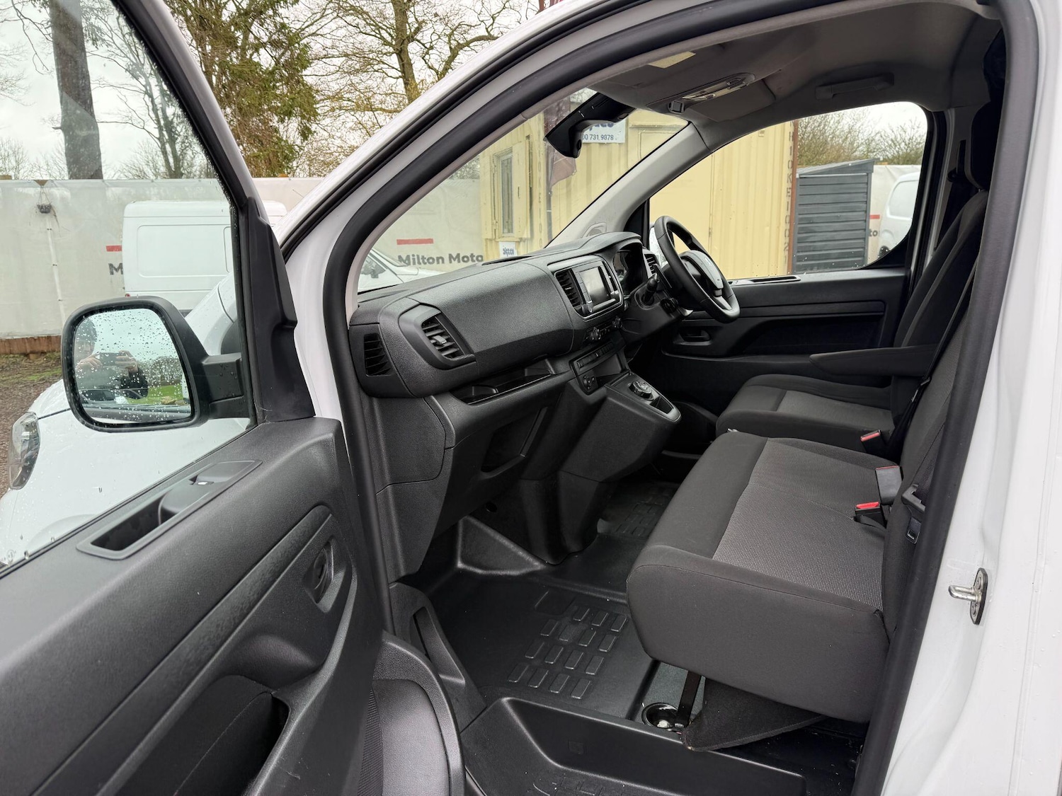 Used Peugeot Expert 2023 for sale - 77484305: Photo 32