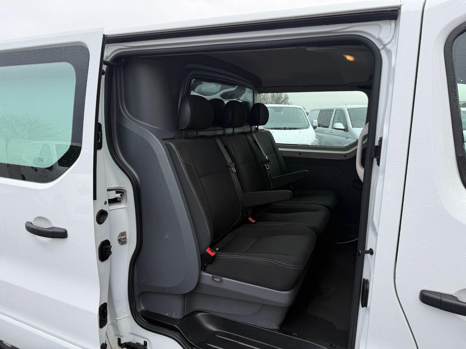 Used Vauxhall Vivaro 2018 for sale - 77386575: Photo 32