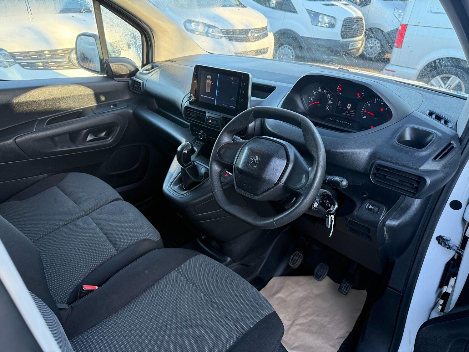 Used Peugeot Partner 2020 for sale - 76953090: Photo 29