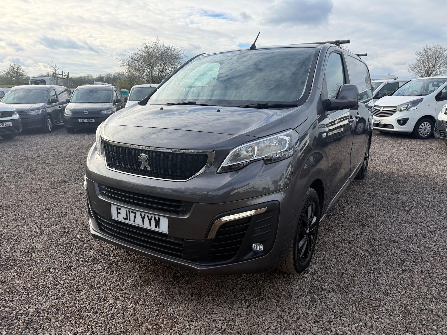 Used Peugeot Expert 2017 for sale - 78086569: Photo 11