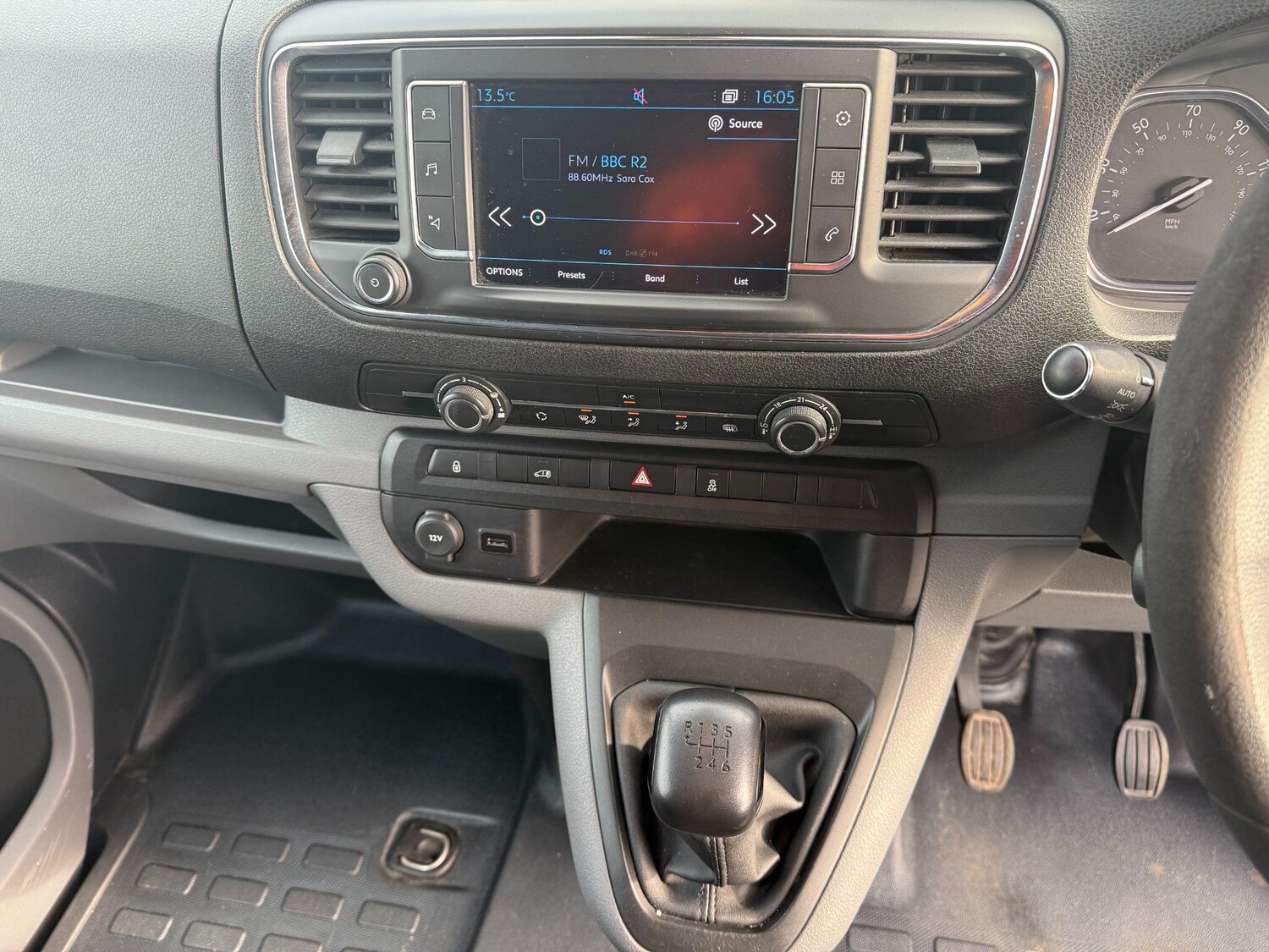 Used Peugeot Expert 2017 for sale - 78086569: Photo 29