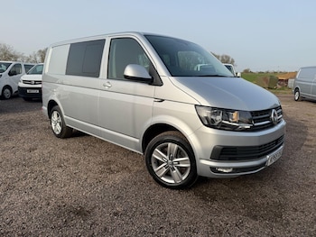 Used Volkswagen Transporter 2019 for sale - 77769452: Photo