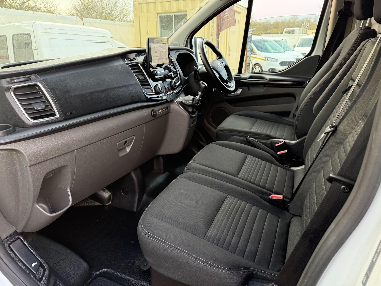 Used Ford Transit Custom 2022 for sale - 76802340: Photo 22