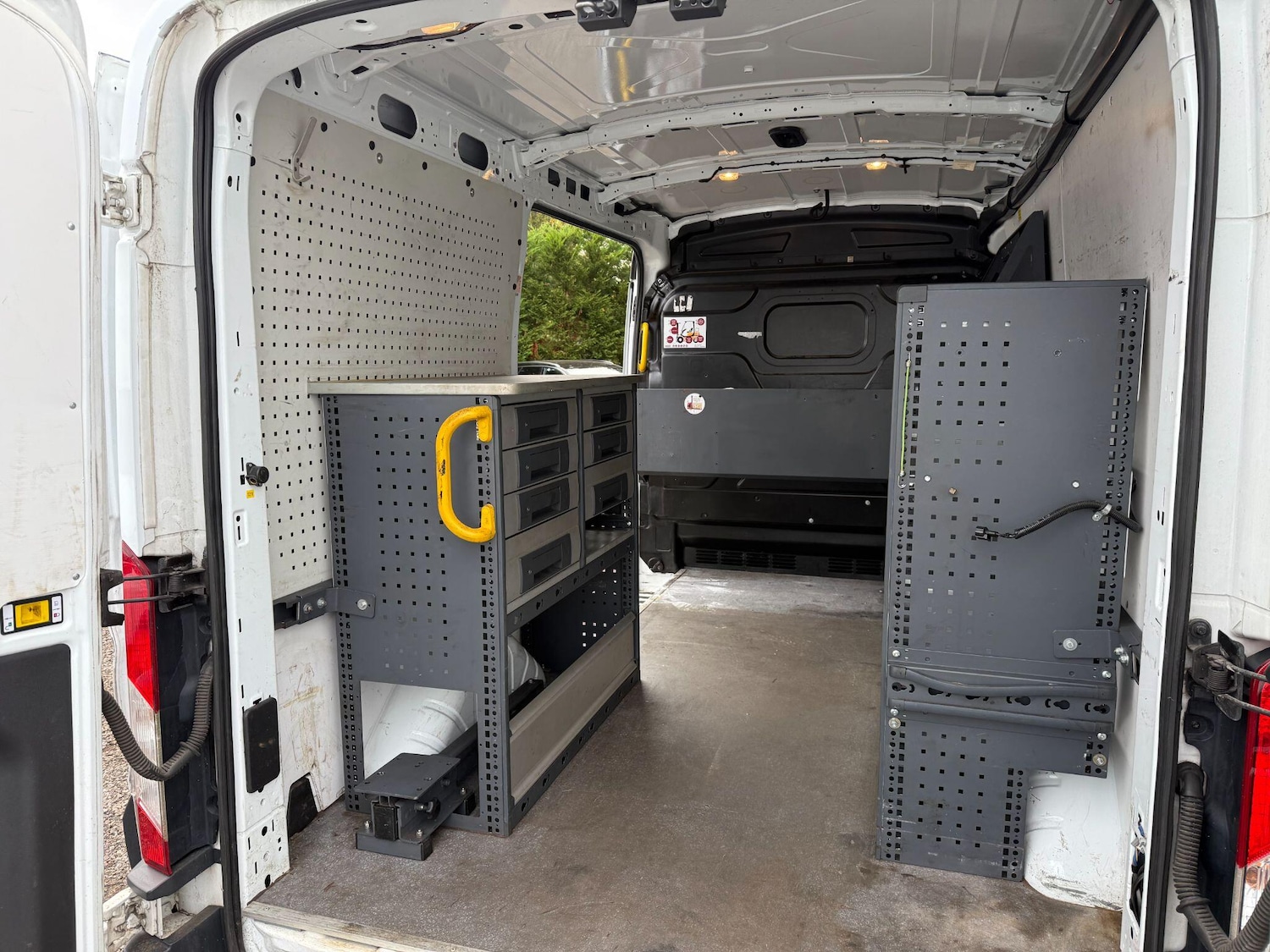 Used Ford Transit 2017 for sale - 76780570: Photo 3