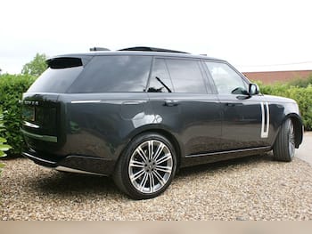 Used Land Rover Range Rover 2024 for sale - 79764491: Photo
