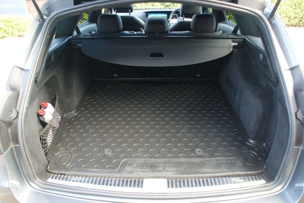 Used Mercedes-Benz E Class 2020 for sale - 77249822: Photo 37