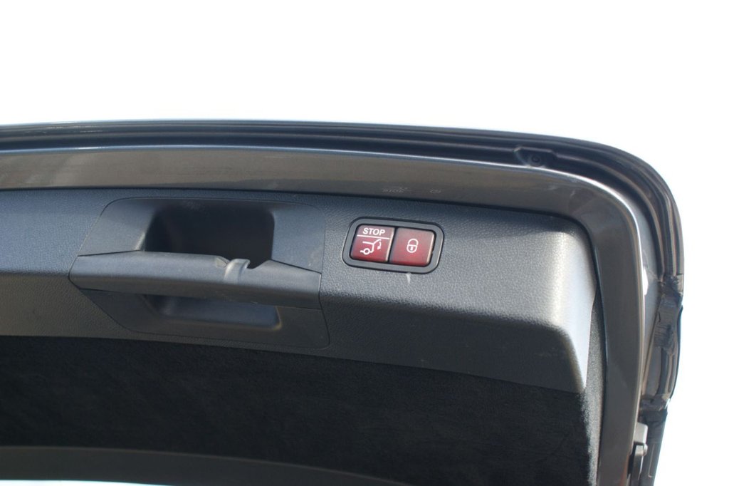 Used Mercedes-Benz E Class 2020 for sale - 77249822: Photo 38