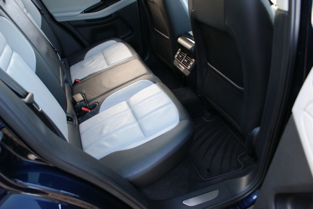 Used Land Rover Range Rover Evoque 2022 for sale - 77249837: Photo 38