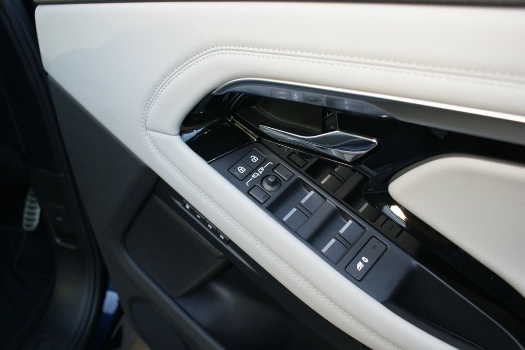 Used Land Rover Range Rover Evoque 2022 for sale - 77249837: Photo 42