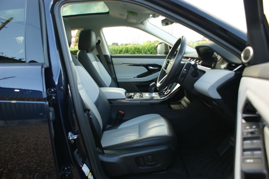 Used Land Rover Range Rover Evoque 2022 for sale - 77249837: Photo 45