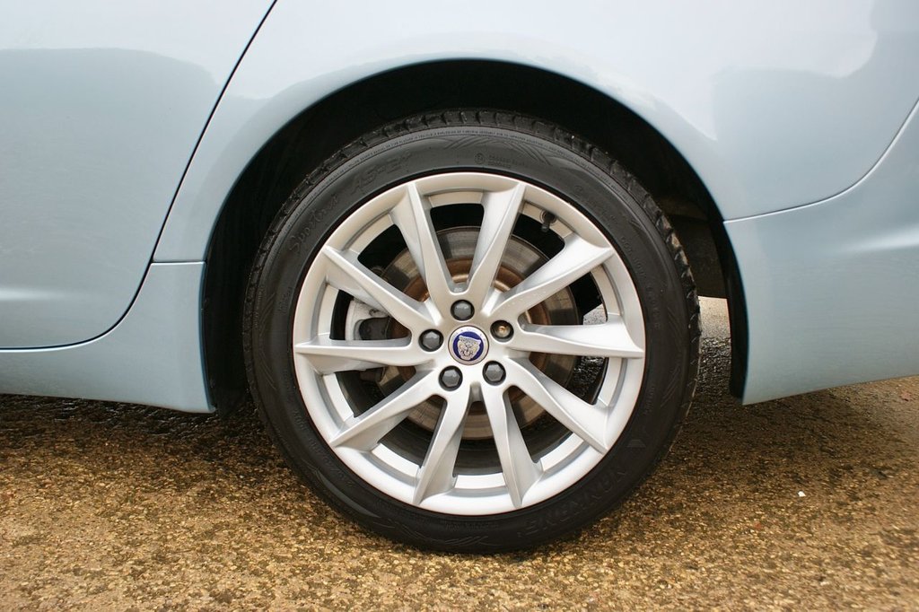 Used Jaguar XF 2011 for sale - 77594287: Photo 24