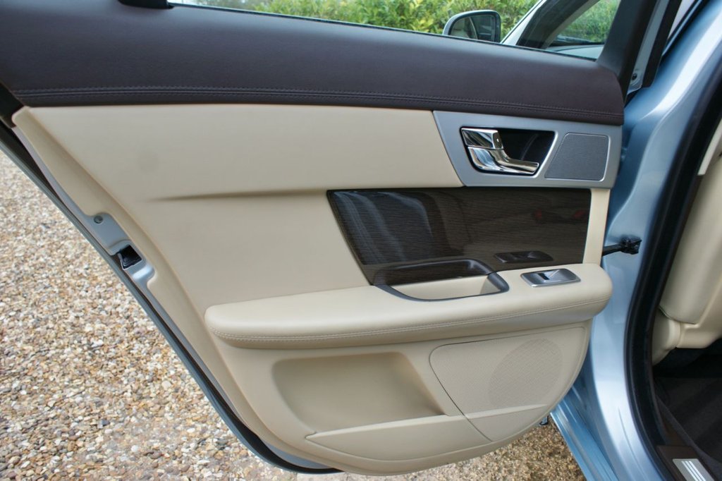 Used Jaguar XF 2011 for sale - 77594287: Photo 35