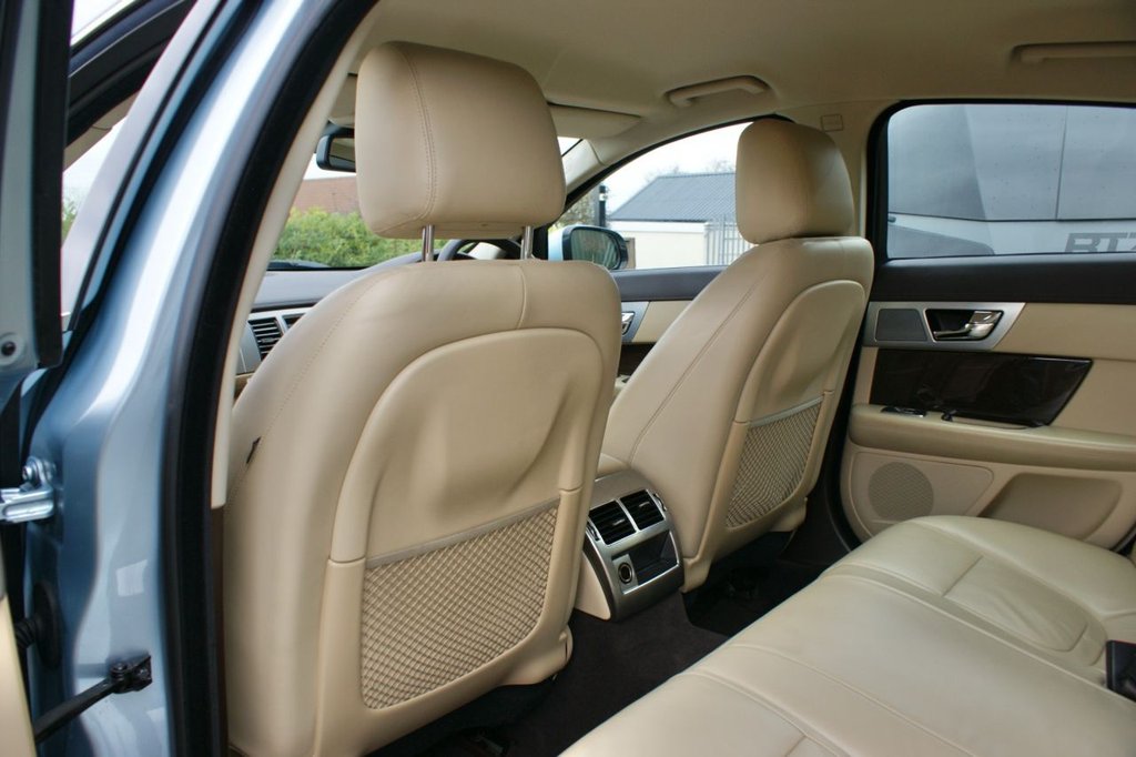 Used Jaguar XF 2011 for sale - 77594287: Photo 37