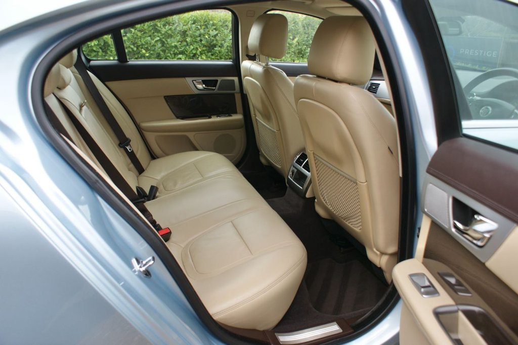 Used Jaguar XF 2011 for sale - 77594287: Photo 41