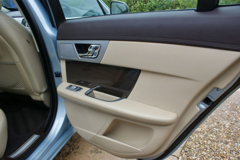 Used Jaguar XF 2011 for sale - 77594287: Photo 43