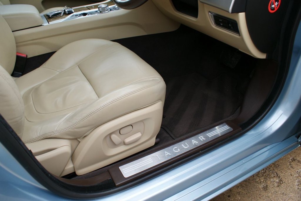 Used Jaguar XF 2011 for sale - 77594287: Photo 49