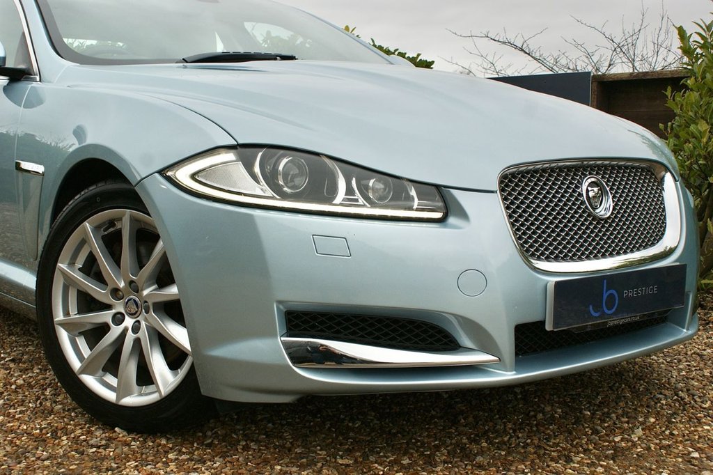 Used Jaguar XF 2011 for sale - 77594287: Photo 8