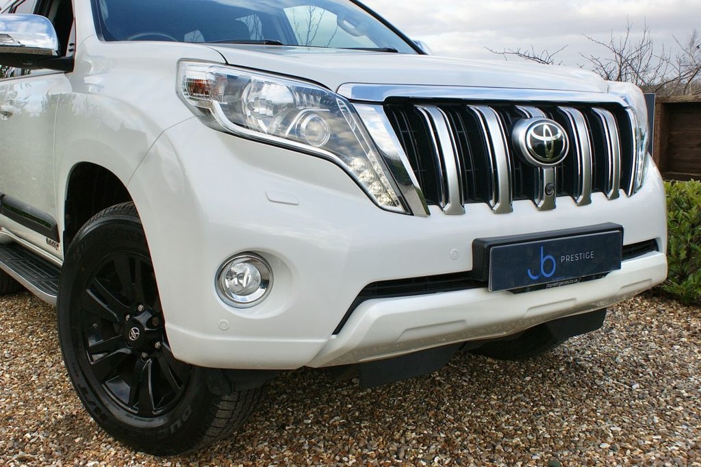 Used Toyota Land Cruiser 2017 for sale - 77249775: Photo 8