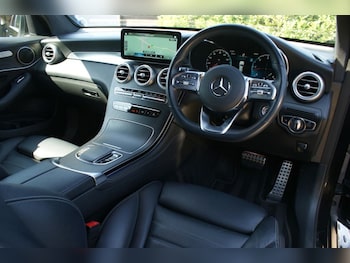 Used Mercedes-Benz GLC 2020 for sale - 79197029: Photo