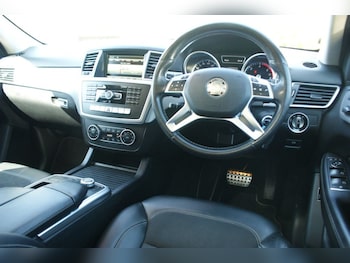 Used Mercedes-Benz M Class 2015 for sale - 78444516: Photo